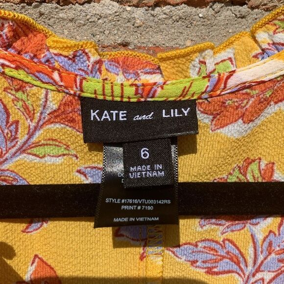 Take 50% OFF- Kate and Lily Floral Yellow Maxi Dress, Size-6 - Picture 6 of 10